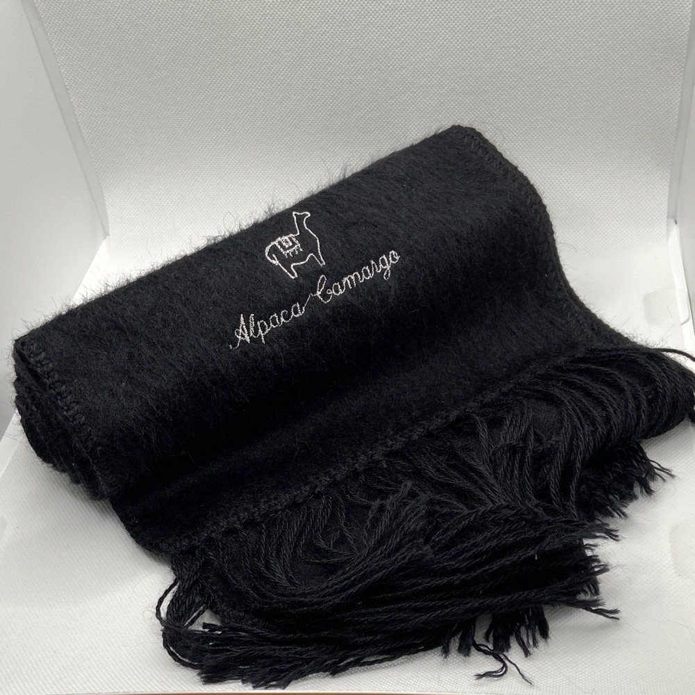 Alpaca Camargo Perou Black Fringe Scarf Classic, Warm And Elegant